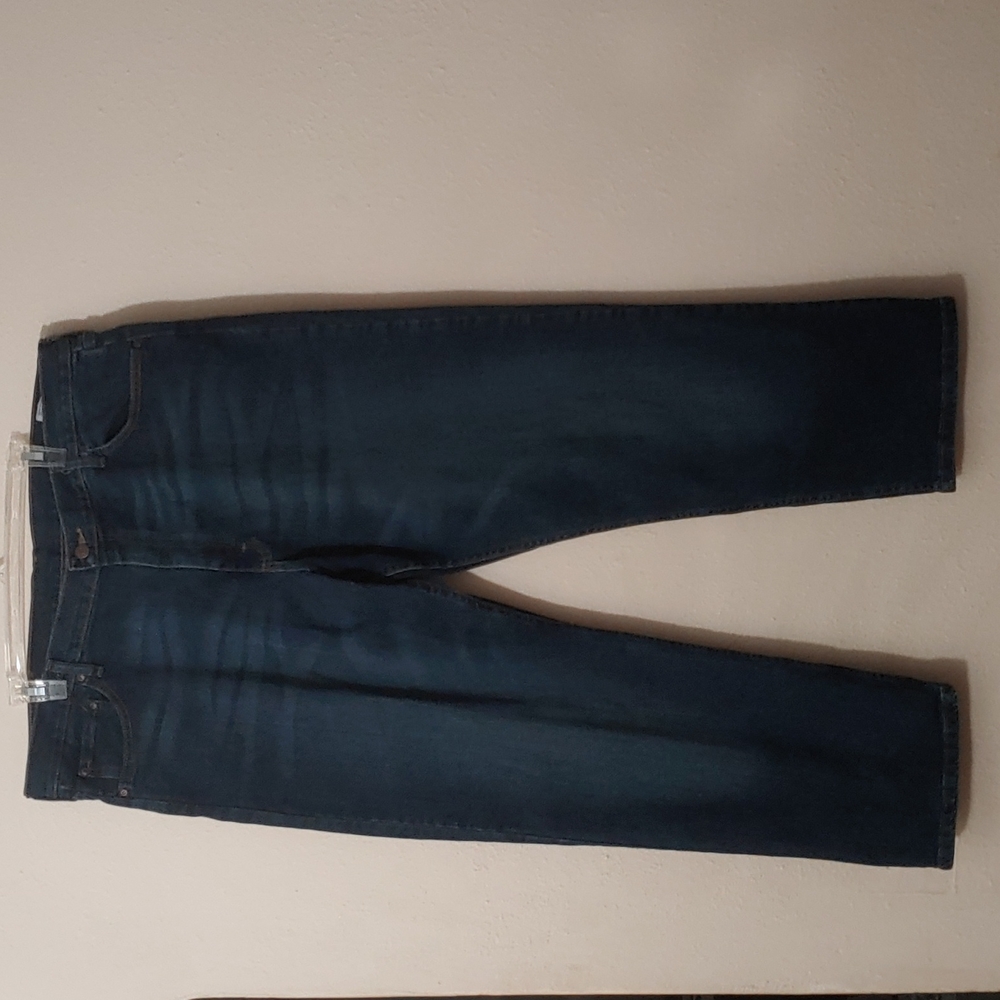 Wrangler Men's Relaxed Fit Straight Leg Jeans